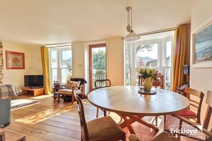 Photo 8- click for photo gallery